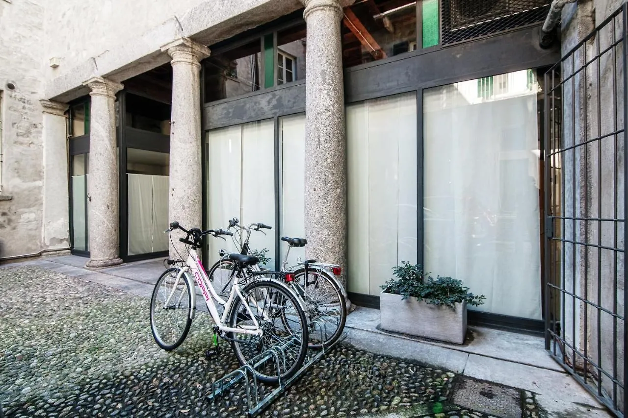 Historical Suites - The House Of Travelers Como
