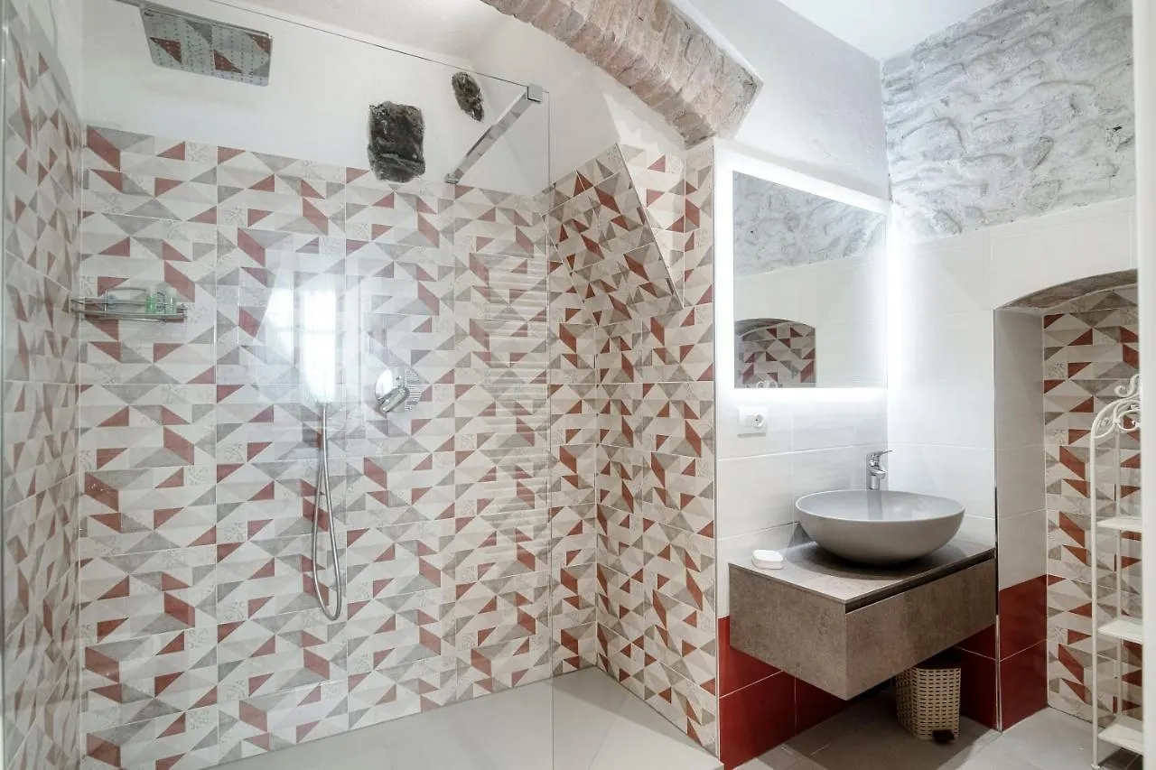 Affittacamere Historical Suites - The House Of Travelers Côme