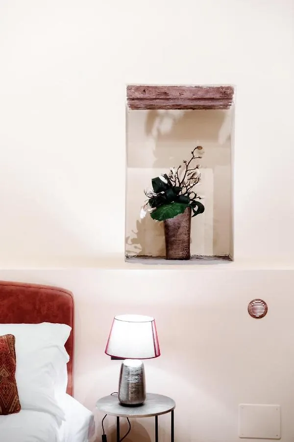 Historical Suites - The House Of Travelers Côme