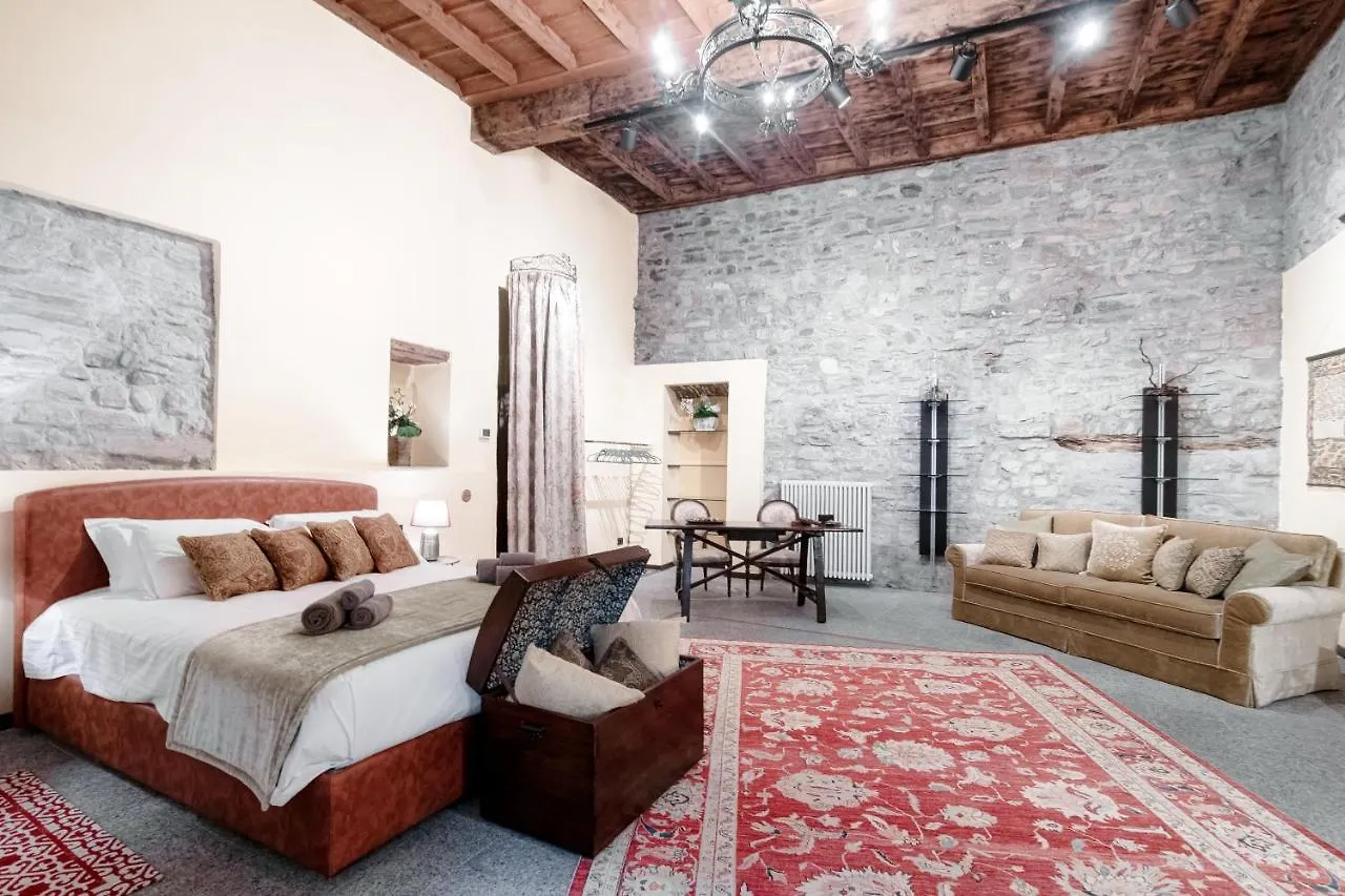 Affittacamere Historical Suites - The House Of Travelers Côme